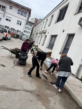 Zdravstveni Dom Ravne Na Koroškem (3)
